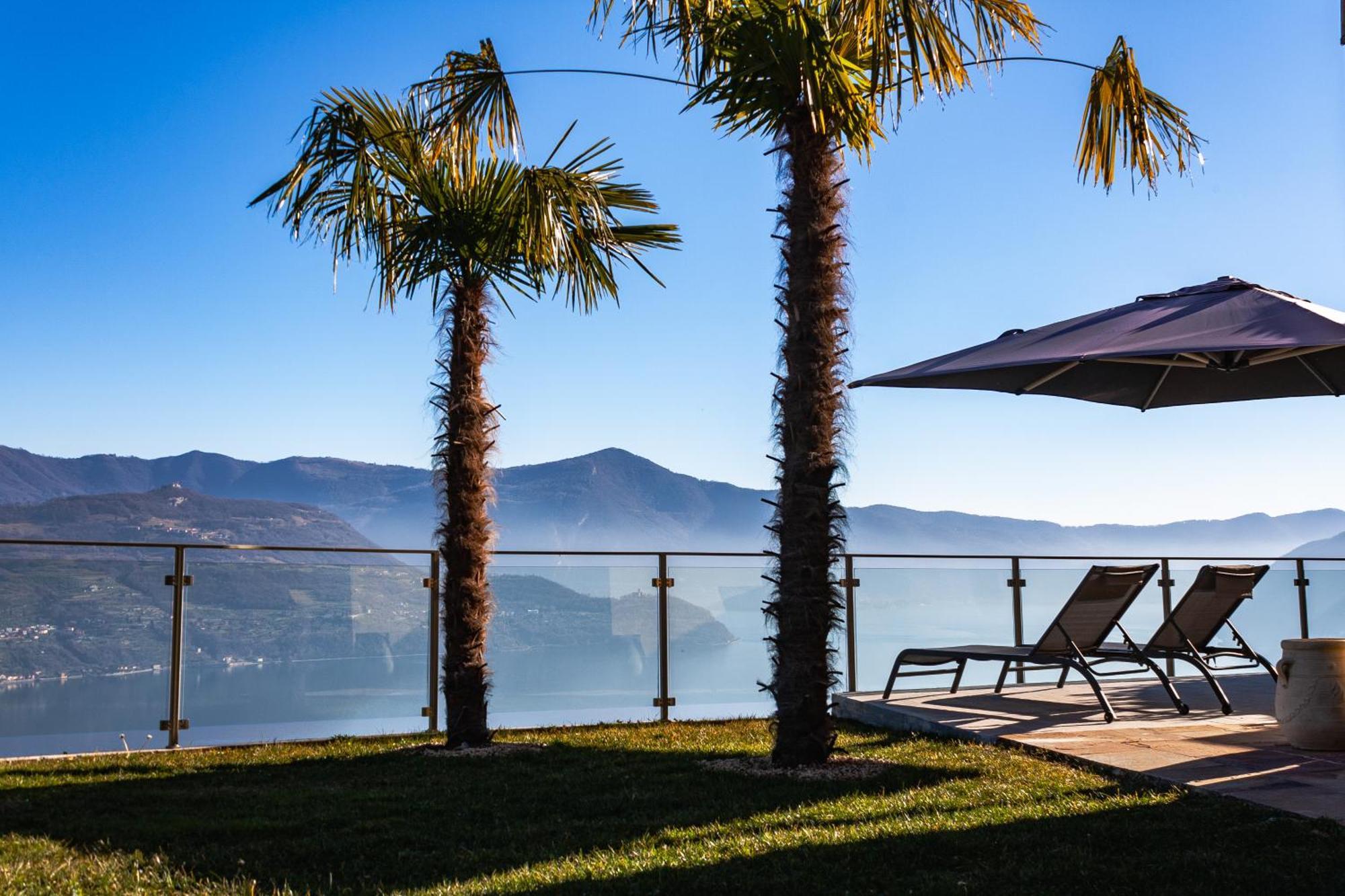 Mia Isola With Lake View, Garden And Swimming Pool Parzanica 외부 사진
